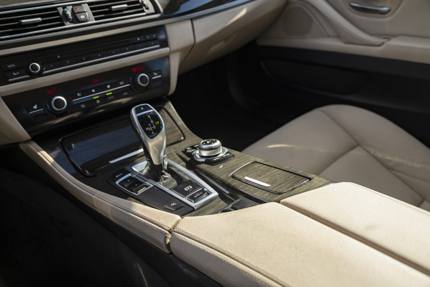 BMW 525
