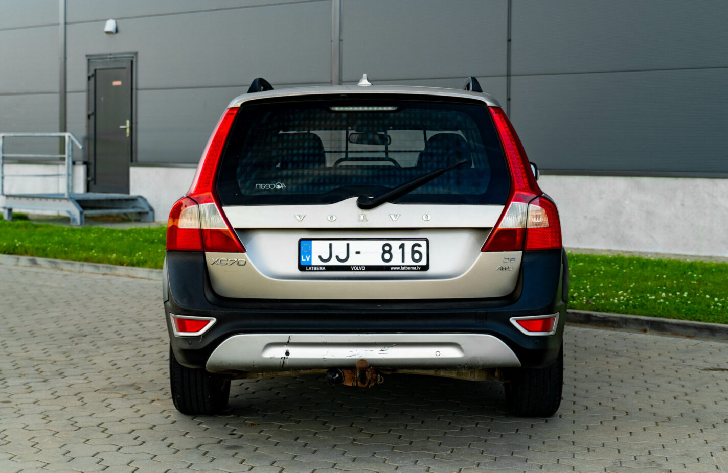 VOLVO XC70