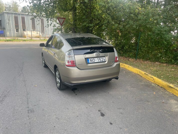 PRIUS HYBRID