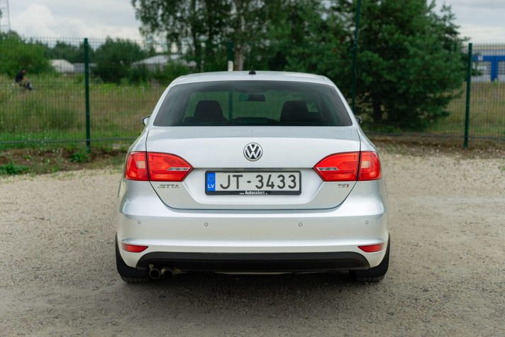 VW JETTA