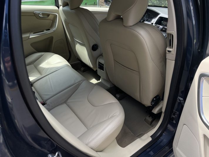 Xc60 2.4 D5 Awd 5 cilindru motors
