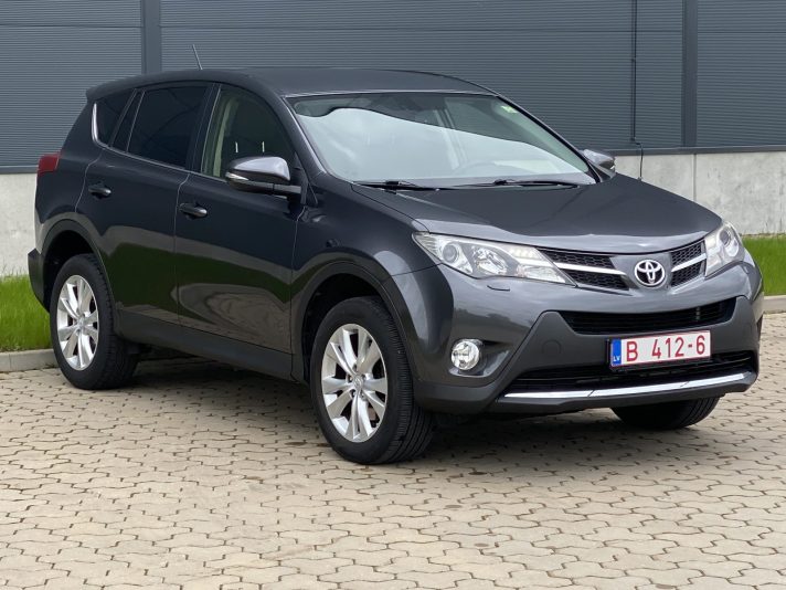 TOYOTA RAV-4 2.2D4D Automāts