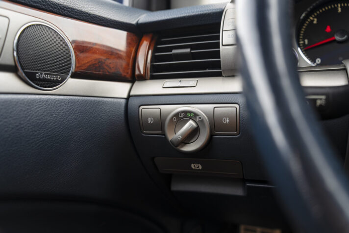 VW PHAETON