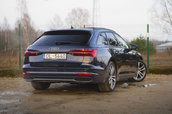 AUDI A6 AVANT