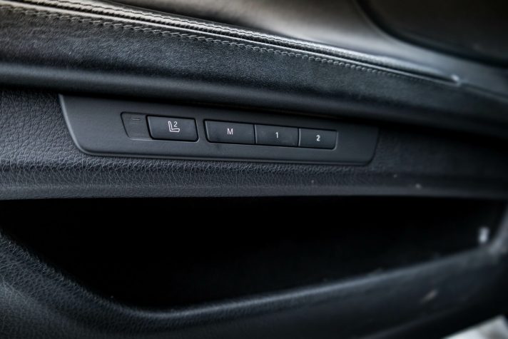 BMW 740