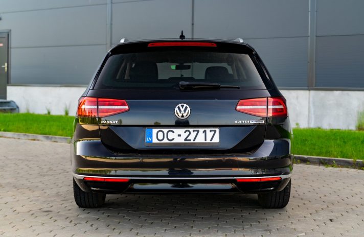 VW PASSAT