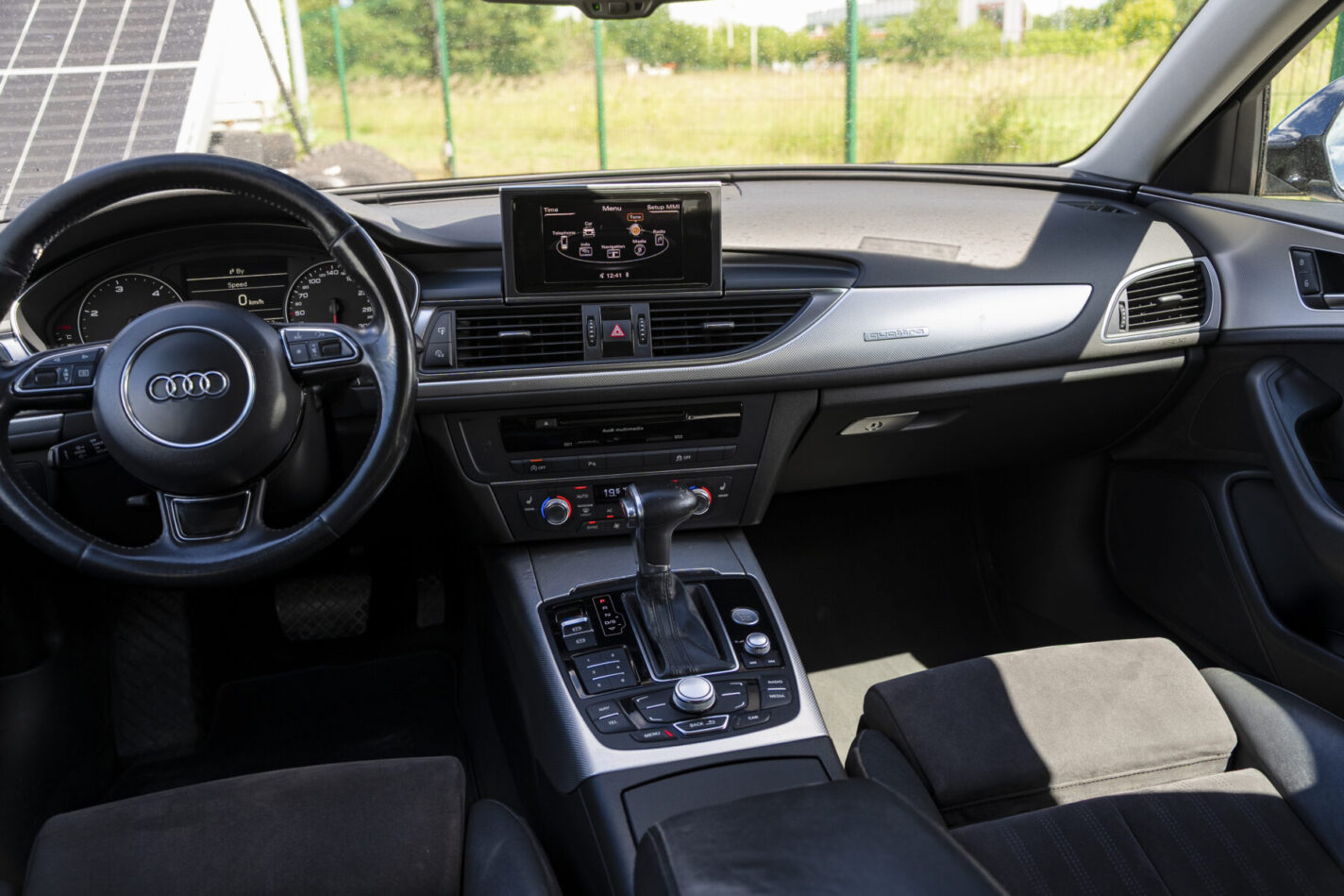 AUDI A6 AVANT QUATTRO