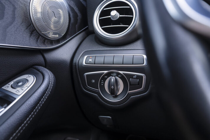 MERCEDES BENZ C180