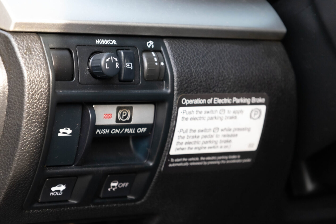 SUBARU LEGACY
