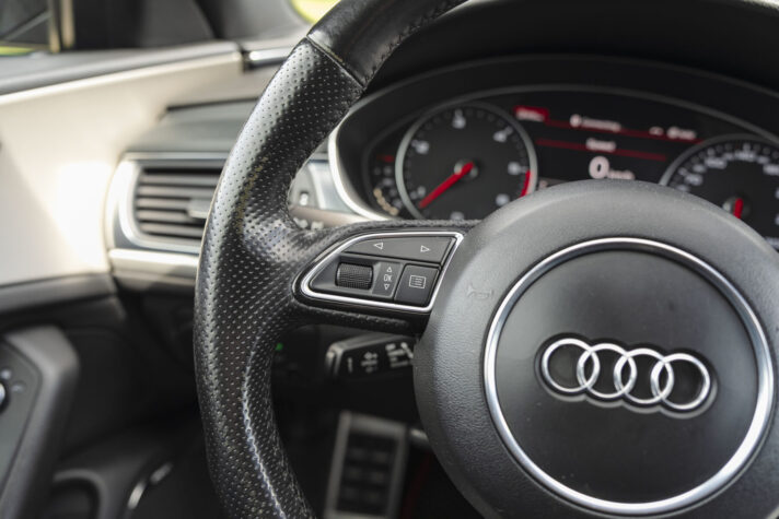 AUDI A6 LIMOUSINE QUATTRO