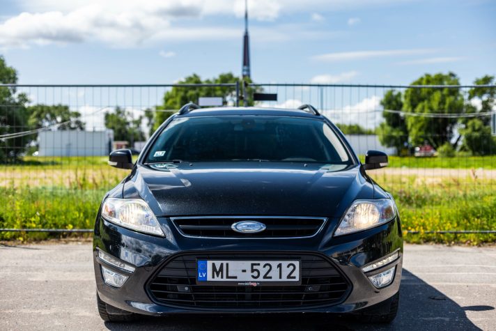 FORD MONDEO