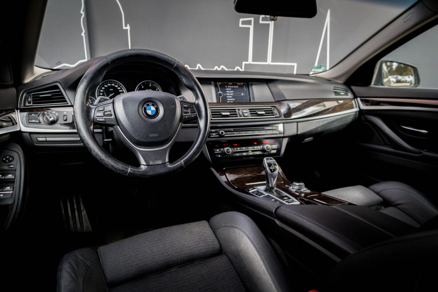 BMW 530