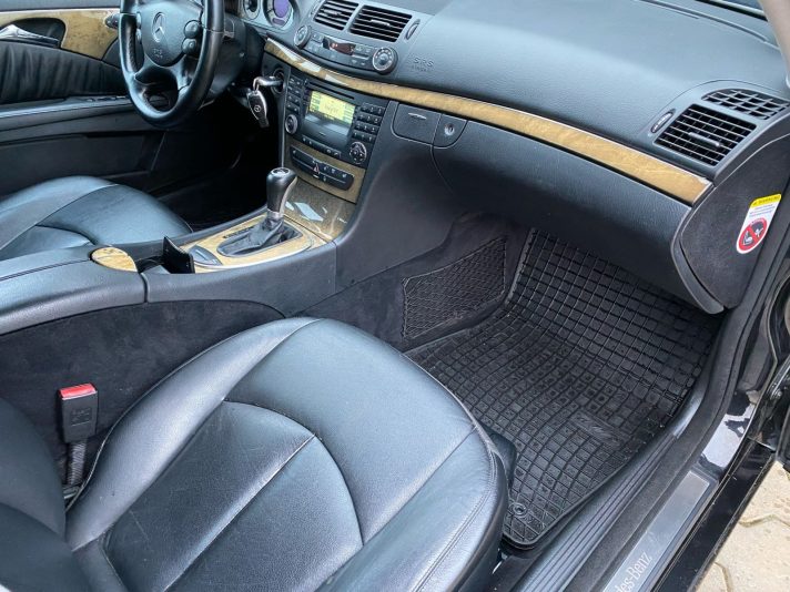 MERCEDES BENZ E320 CDI AVANGARDE  Face-Lift
