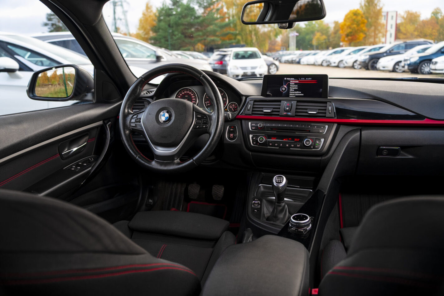 BMW 320 M-PACK XDRIVE