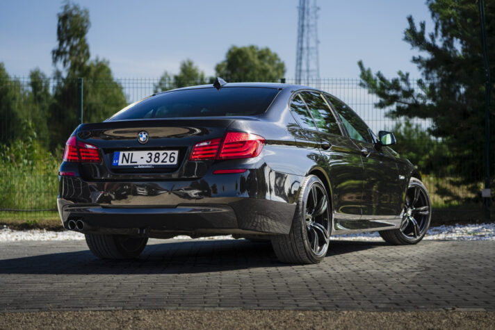 BMW 525
