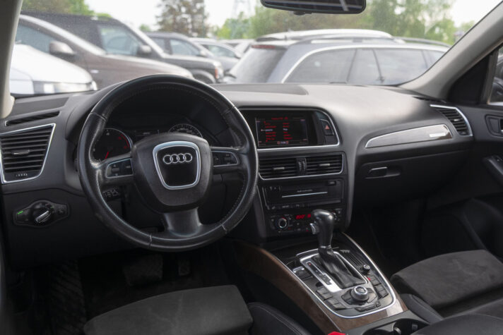 AUDI Q5 QUATTRO