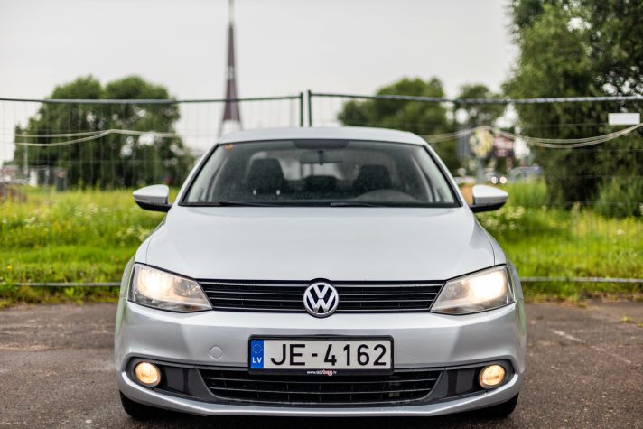 VW JETTA