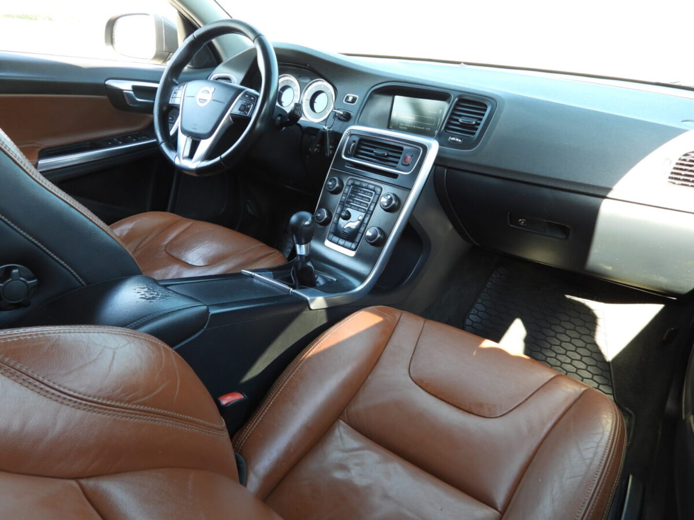 VOLVO V60
