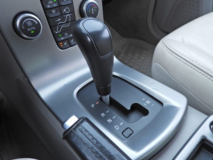 VOLVO S40