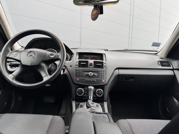 Mercedes C220