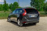 VOLVO XC60 R-DESIGN