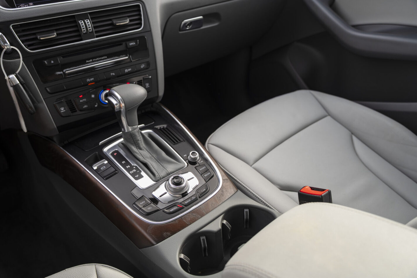 AUDI Q5 QUATTRO
