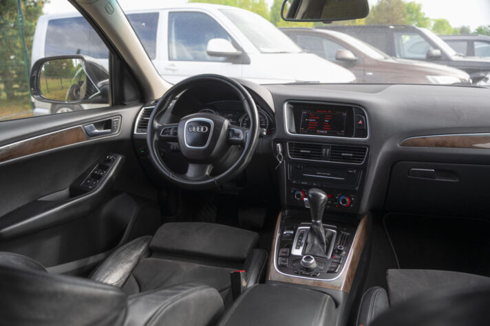 AUDI Q5 QUATTRO