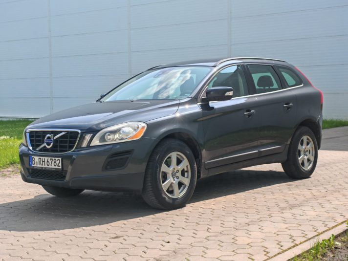 VOLVO XC60 2.4 D5, 151KW.