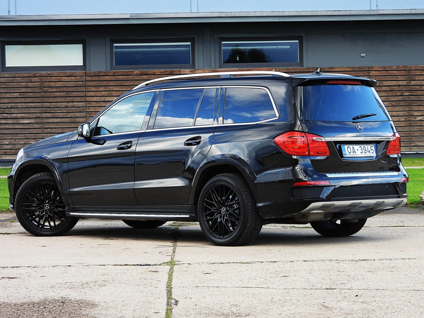 MERCEDES BENZ GL350