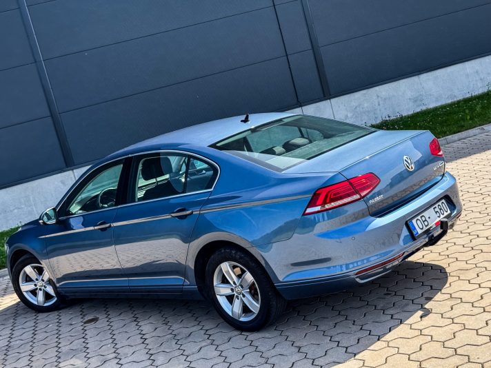 VW PASSAT