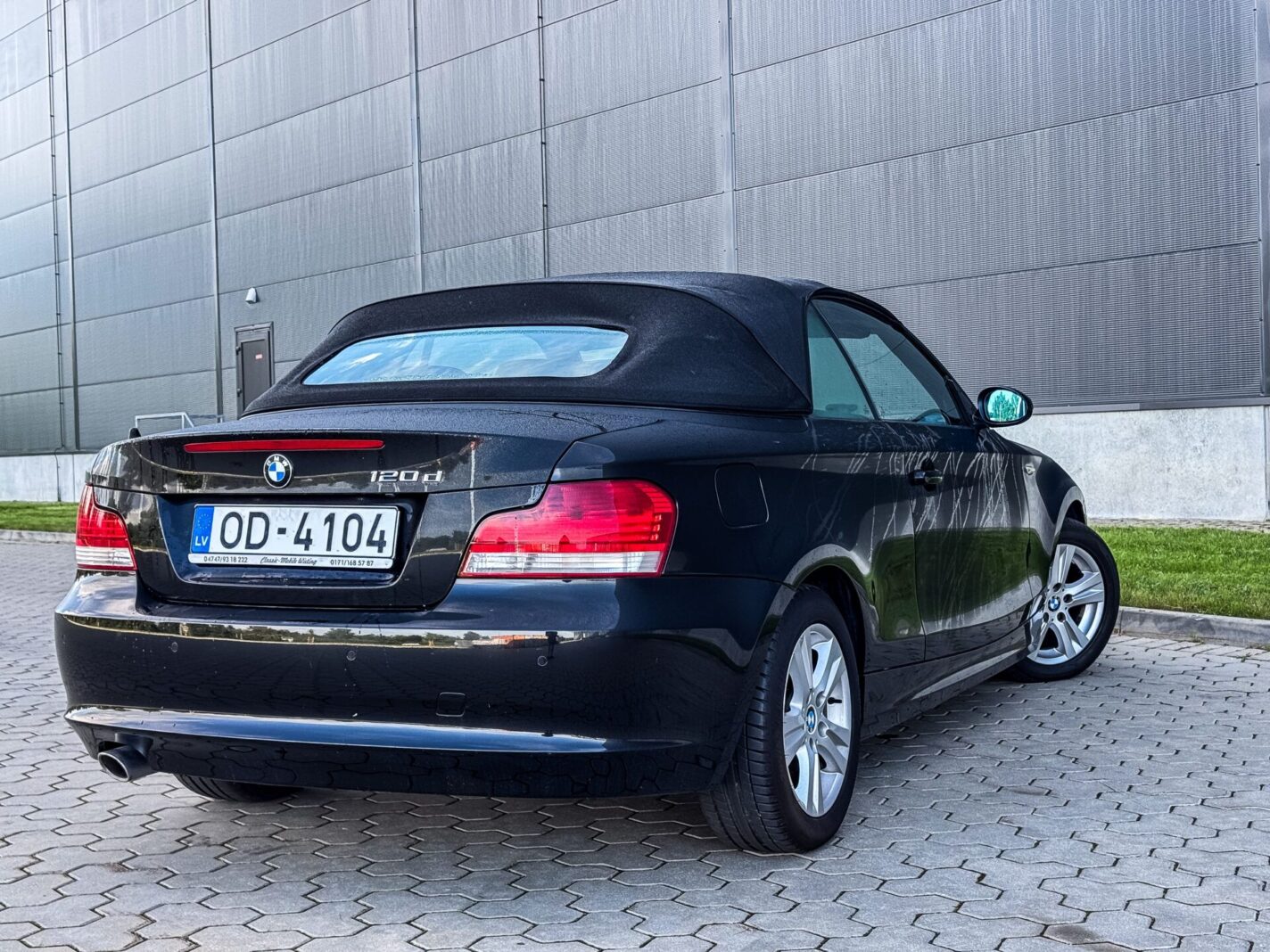 BMW 120