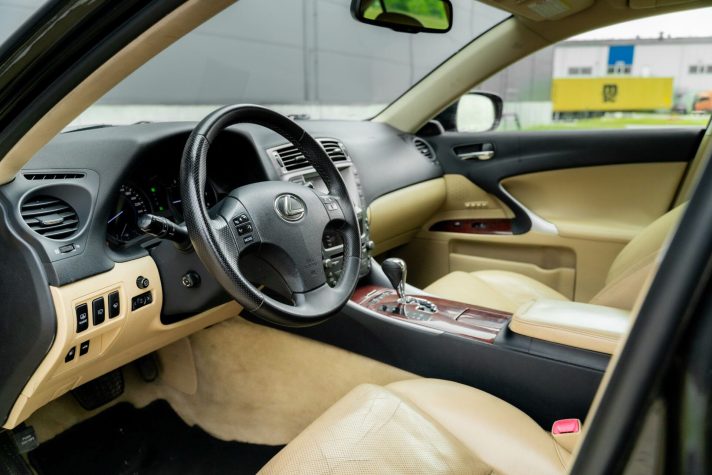 LEXUS IS 250