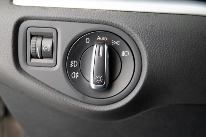 VW SHARAN
