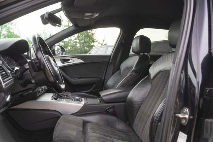 AUDI A6 AVANT QUATTRO