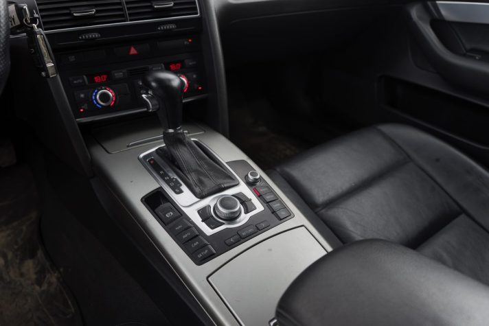 AUDI A6 QUATTRO