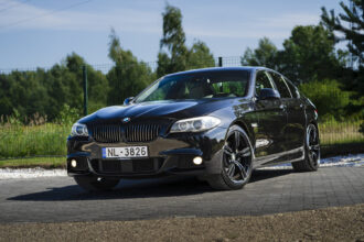 BMW 525