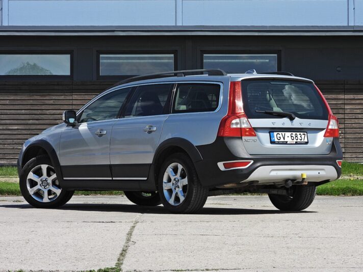 VOLVO XC70