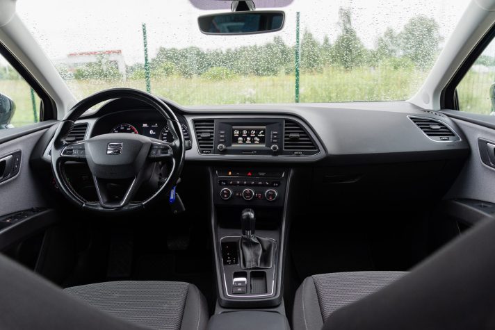 SEAT LEON ST