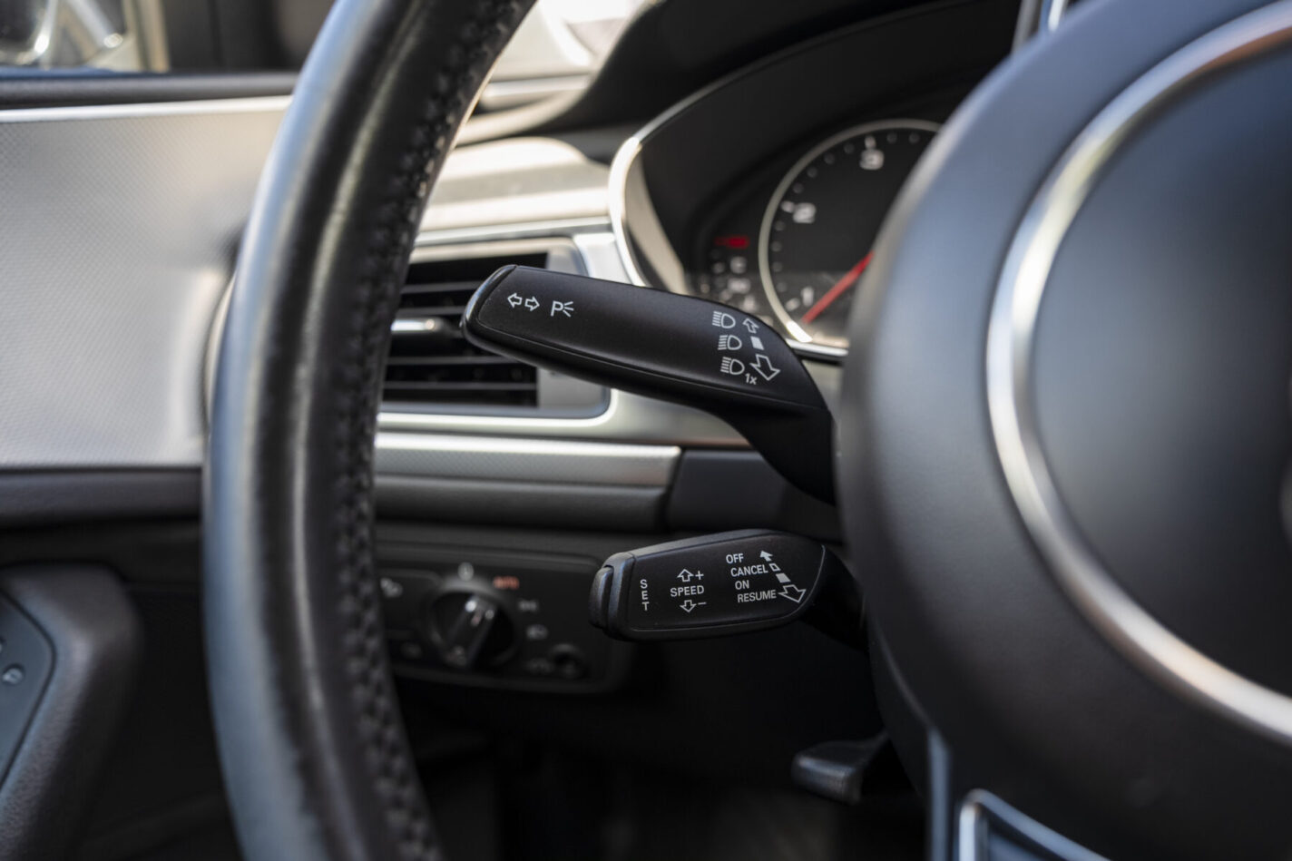 AUDI A6 AVANT QUATTRO