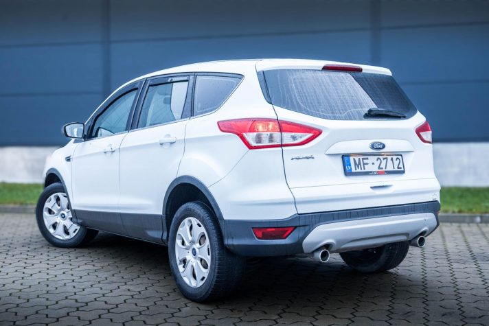 FORD KUGA