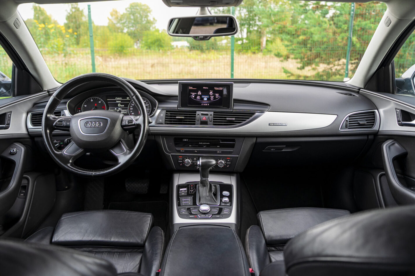 AUDI A6 AVANT QUATTRO