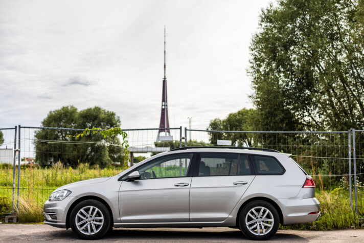 VW GOLF