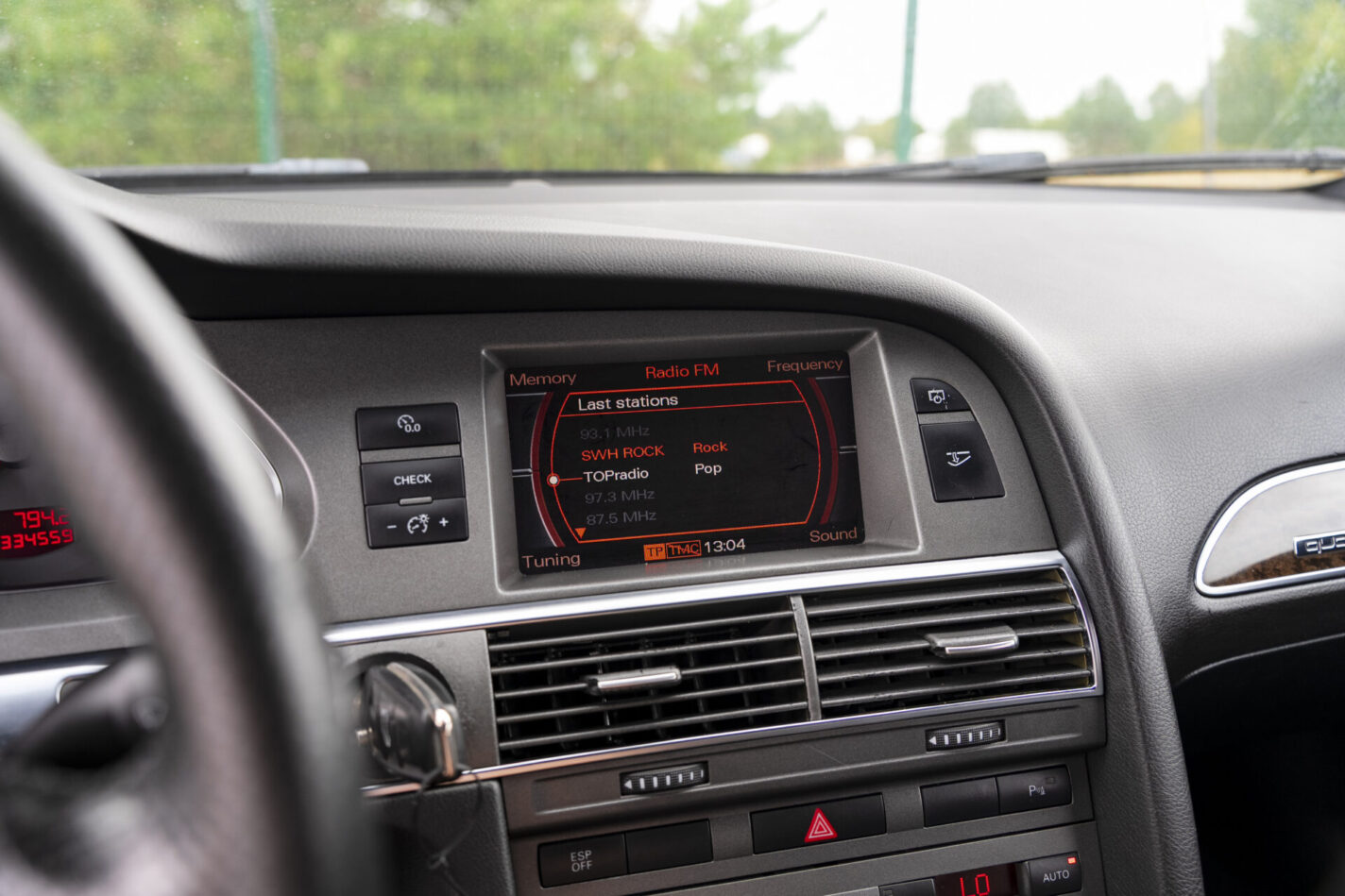 AUDI A6 QUATTRO