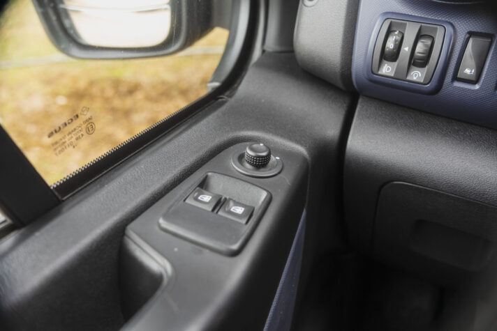 OPEL VIVARO-B