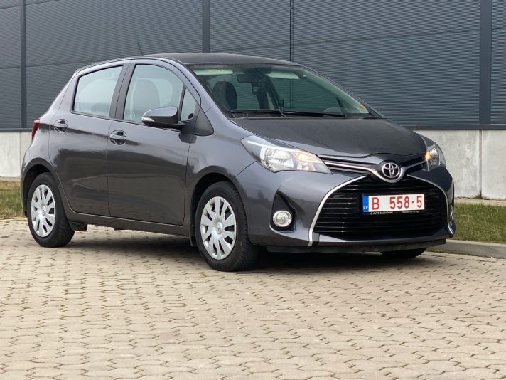TOYOTA YARIS
