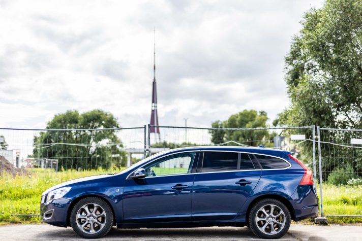 VOLVO V60