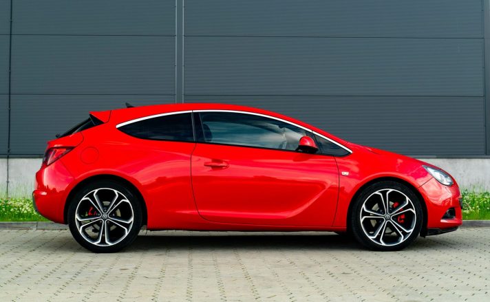 OPEL ASTRA GTC