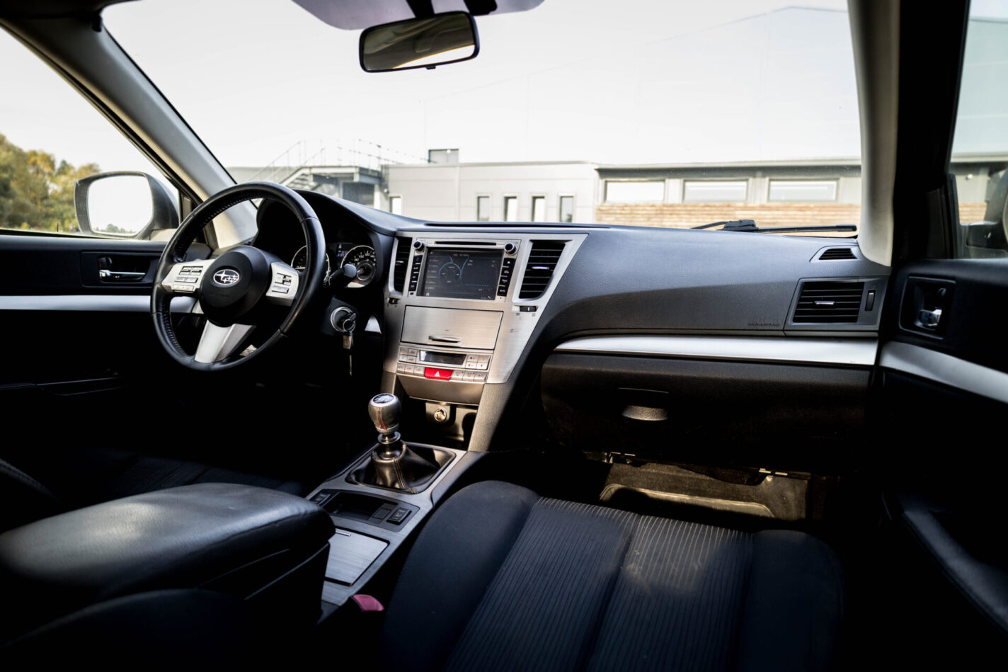SUBARU LEGACY