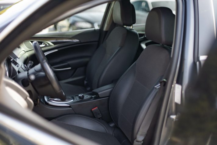 OPEL INSIGNIA SPORTS TOURER