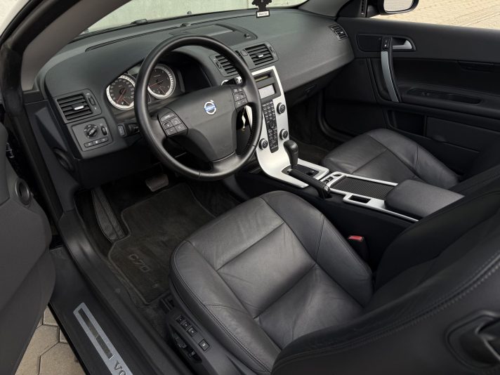 Volvo C70 2.0 D3 Summum